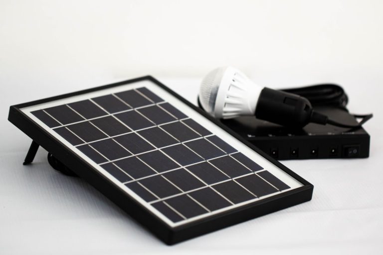 My Review of the Best Solar-powered Gadgets for Everyday Use.