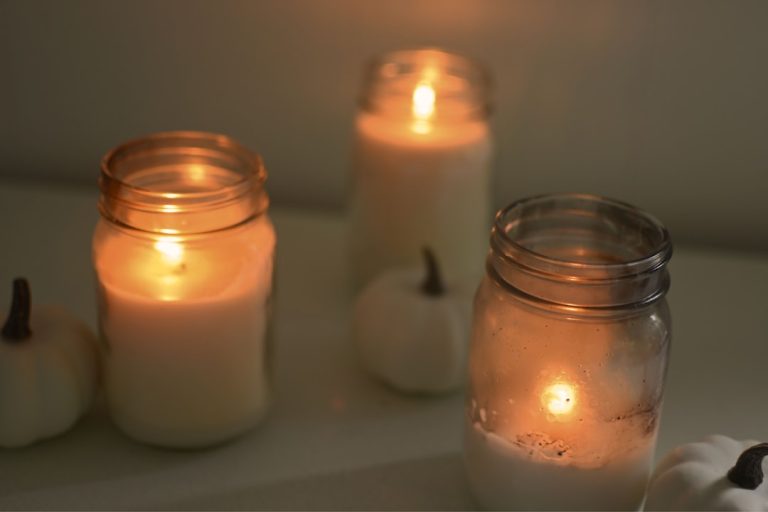 The Best Eco-friendly Candles for a Cozy Home (natural Scents).
